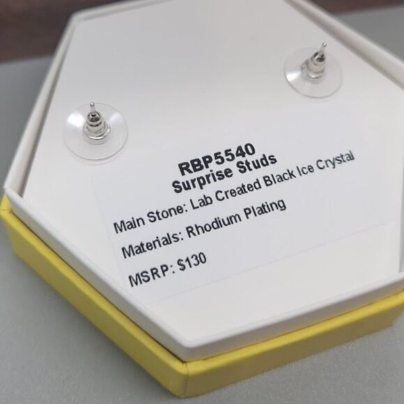 BOMB PARTY Black Ice Crystal Earring And Ring Set - Picture 6 of 6